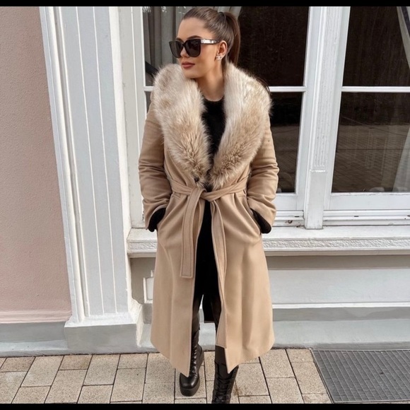 NWT Zara Italian wool faux fur collar belted coat bloggers fav - Picture 1 of 16